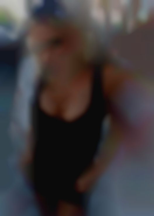 Horny swap hairy hippies masturbating from Moses Lake.